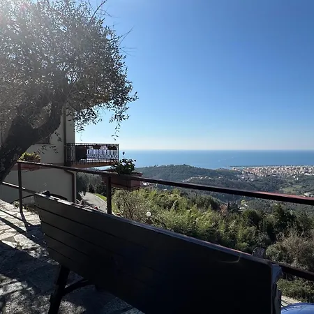 בית נופש The House Of Freedom - Sea View In