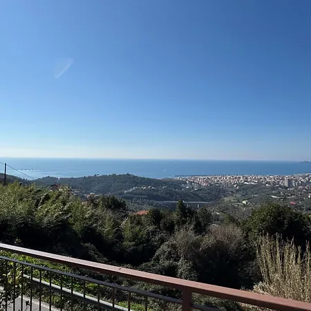 The House Of Freedom - Sea View In Hébergement de vacances *